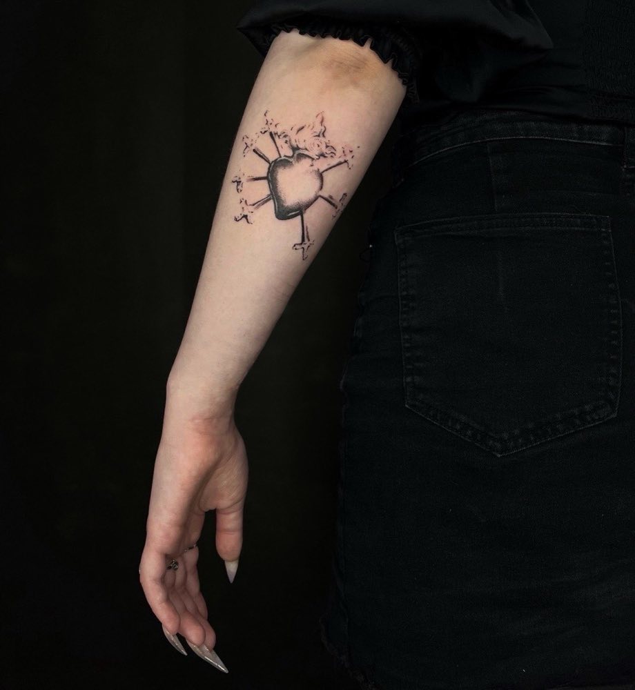 Tattoo — HIDN Tattoo Praha